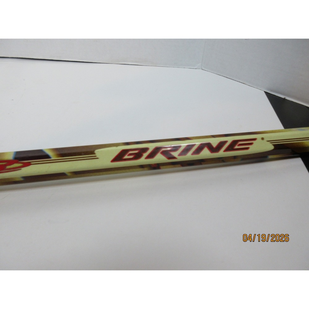 Brine TA2 Aluminum Lacrosse Stick Complete Mesh Pocket Camo Graphic Pattern 41" - Picture 8 of 8